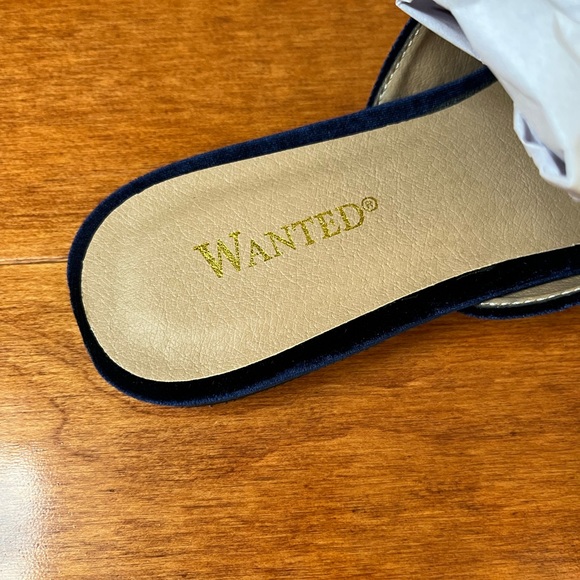 NWT Slip On Wanted Frankie Women's Navy Mule Flats Loafers All Sizes - Picture 5 of 8